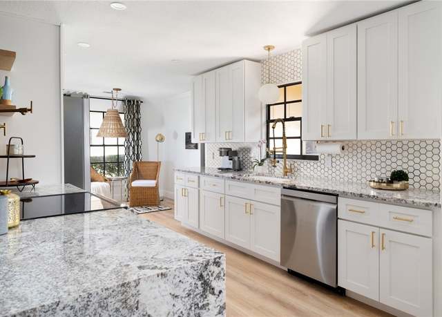 Property at 134 Prestwick Cir, Vero Beach, FL 32967, 3 beds, 3 baths