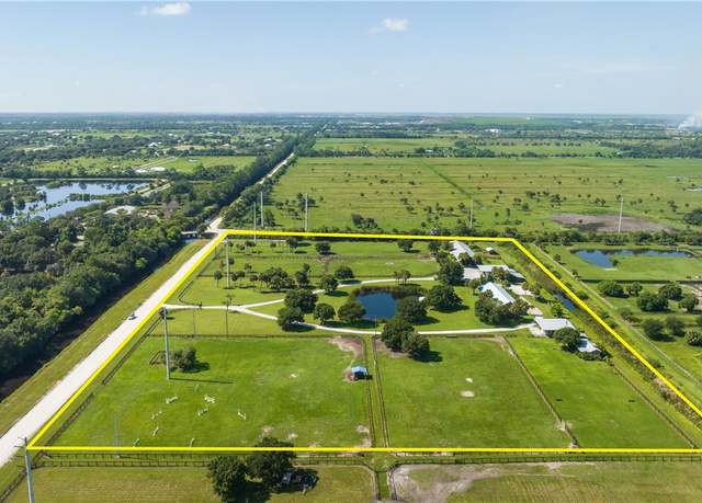 Property at 455 74th Ave, Vero Beach, FL 32968, 5 beds, 5.5 baths