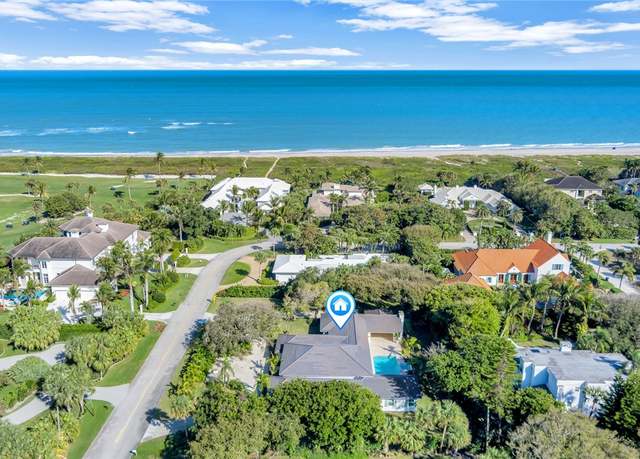 Property at 920 Greenway Ln, Vero Beach, FL 32963, 5 beds, 4.5 baths