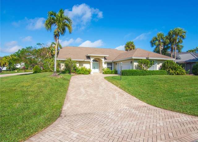 Property at 1113 Sea Hunt Dr, Vero Beach, FL 32963, 3 beds, 2 baths