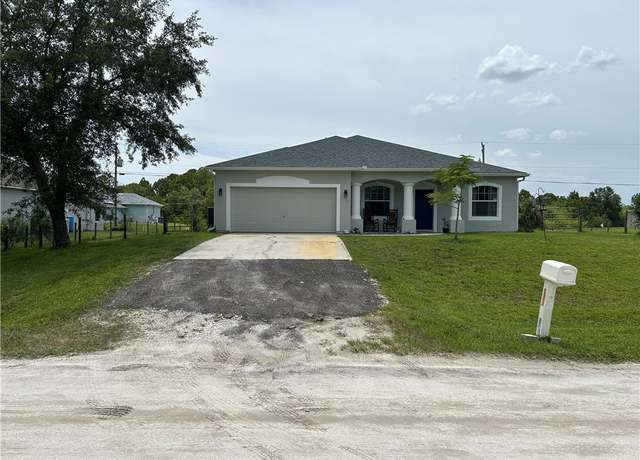 Property at 8475 101st Ct, Vero Beach, FL 32967, 4 beds, 2 baths