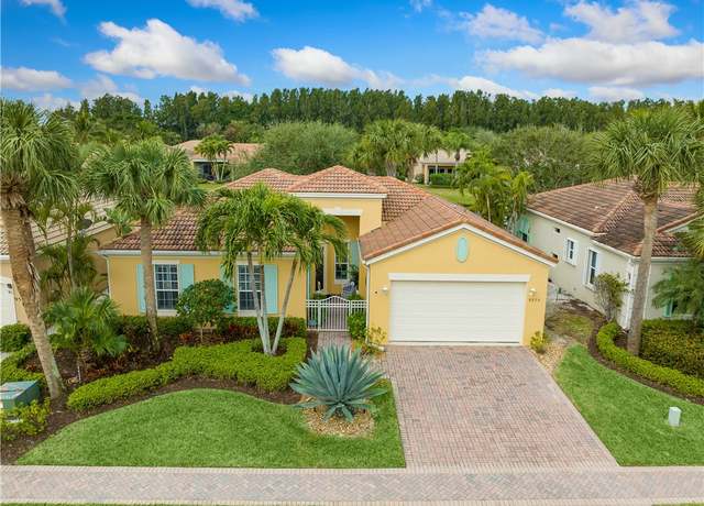 Property at 9575 E Maiden Ct, Vero Beach, FL 32963, 2 beds, 2 baths
