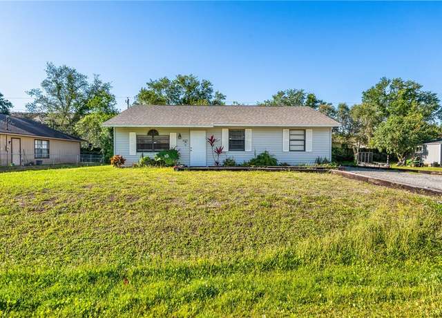 Property at 8485 22nd St, Vero Beach, FL 32966, 3 beds, 2 baths