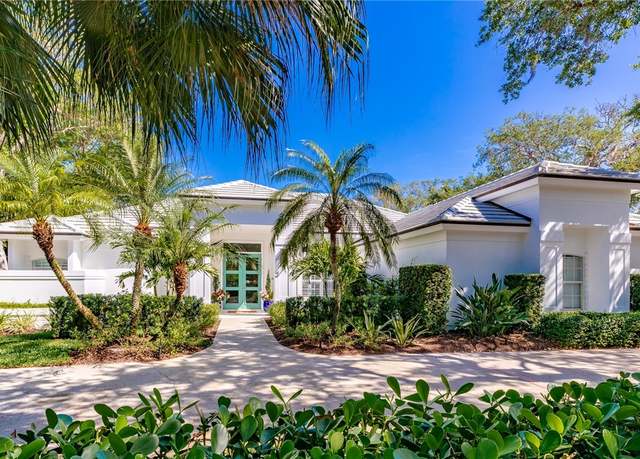 Property at 450 Ventura Pl, Vero Beach, FL 32963, 4 beds, 3 baths