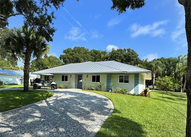 Property at 616 Catalina St, Vero Beach, FL 32960, 3 beds, 2 baths