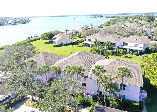 Property at 300 Harbour Dr Unit 301D, Vero Beach, FL 32963, 2 beds, 2.5 baths
