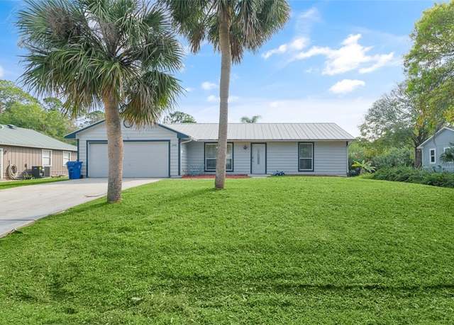 Property at 1440 16th Ct SW, Vero Beach, FL 32962, 3 beds, 2 baths
