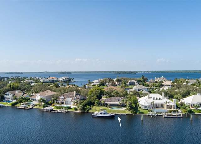 Property at 176 Springline Dr, Vero Beach, FL 32963, 3 beds, 2 baths