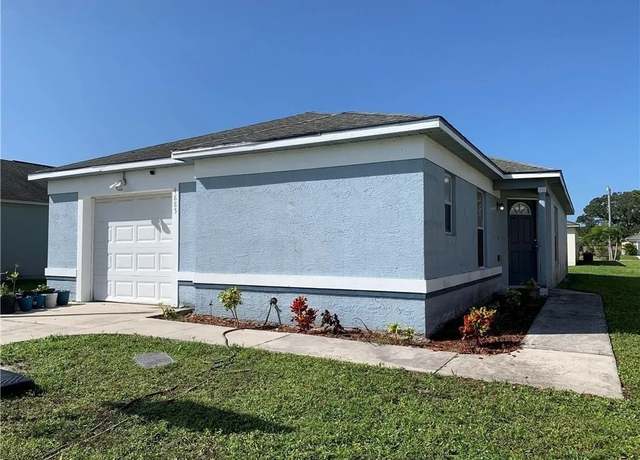 Property at 4885 29th Ave, Vero Beach, FL 32967, 3 beds, 2 baths