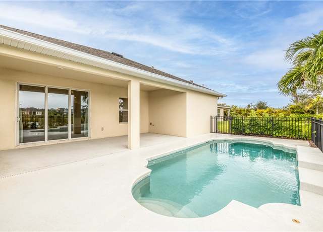 Property at 5964 Long Leaf Ln, Vero Beach, FL 32966, 3 beds, 2 baths