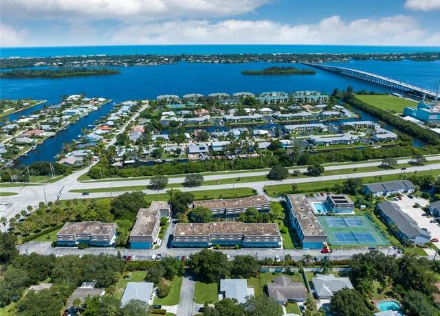 Property at 1901 Indian River Blvd Unit 104C, Vero Beach, FL 32960, 2 beds, 2 baths