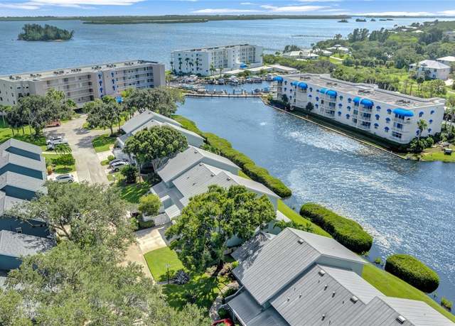 Property at 6203 N River Run Dr #6203, Sebastian, FL 32958, 2 beds, 2 baths