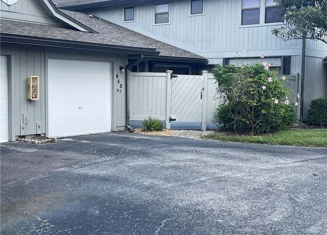Property at 640 N Centre Ct SW #102, Vero Beach, FL 32962, 2 beds, 2 baths