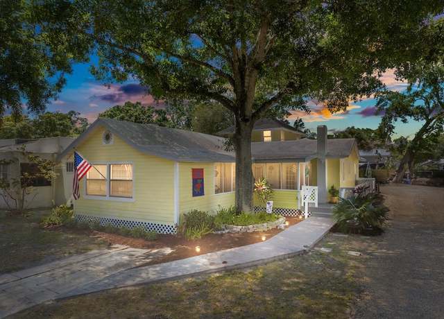 Property at 1841 21st Ave, Vero Beach, FL 32960, 2 beds, 1.5 baths