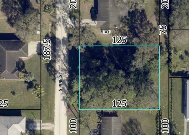 Property at 97 S Pine St, Fellsmere, FL 32948