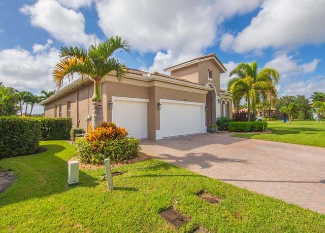 Property at 1745 Belmont Cir SW, Vero Beach, FL 32968, 4 beds, 2.5 baths