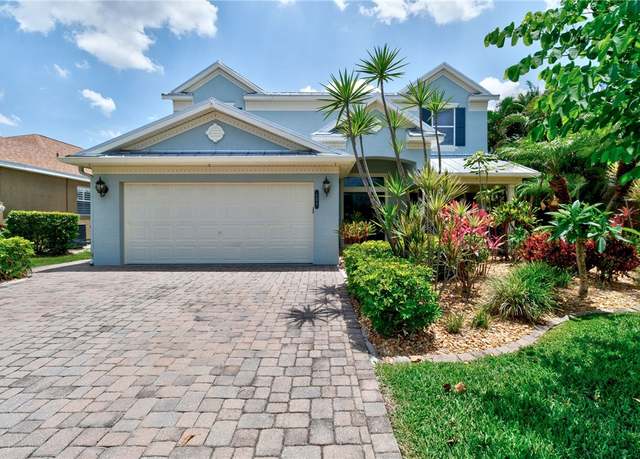 Property at 121 Amherst Ln, Sebastian, FL 32958, 4 beds, 2.5 baths