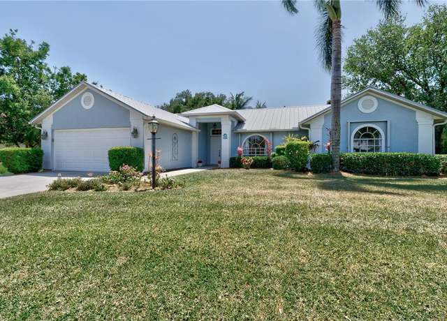 Property at 6449 55th Sq, Vero Beach, FL 32967, 3 beds, 2 baths