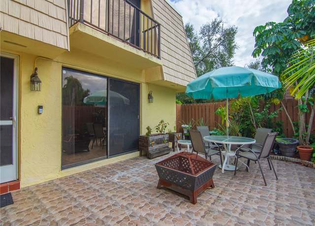 Property at 1170 6th Ave Unit 11D, Vero Beach, FL 32960, 2 beds, 2.5 baths