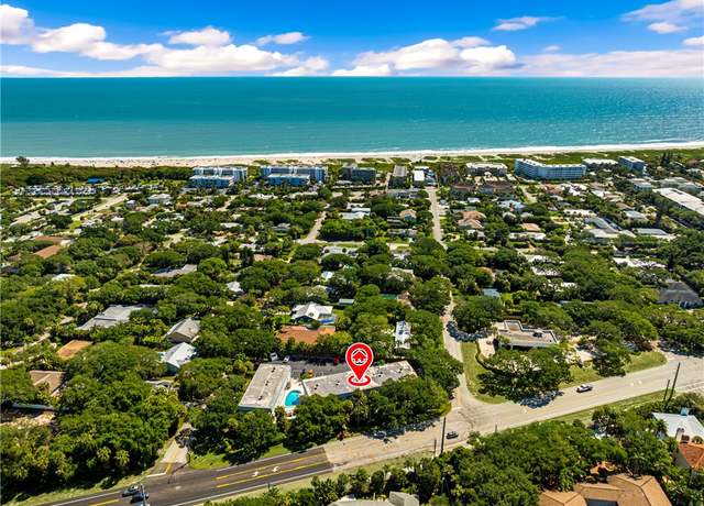 Property at 900 Jasmine Ln Unit 203A, Vero Beach, FL 32963, 2 beds, 2 baths
