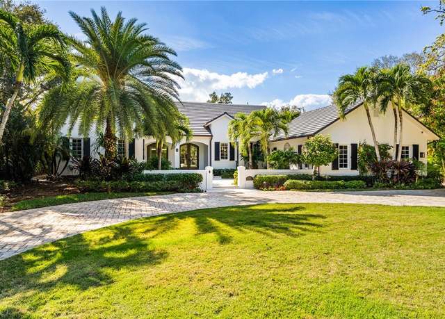 Property at 220 Shores Dr, Vero Beach, FL 32963, 4 beds, 3 baths