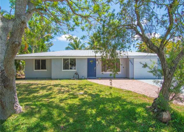 Property at 2271 Holland St, Port St. Lucie, FL 34952, 3 beds, 2 baths