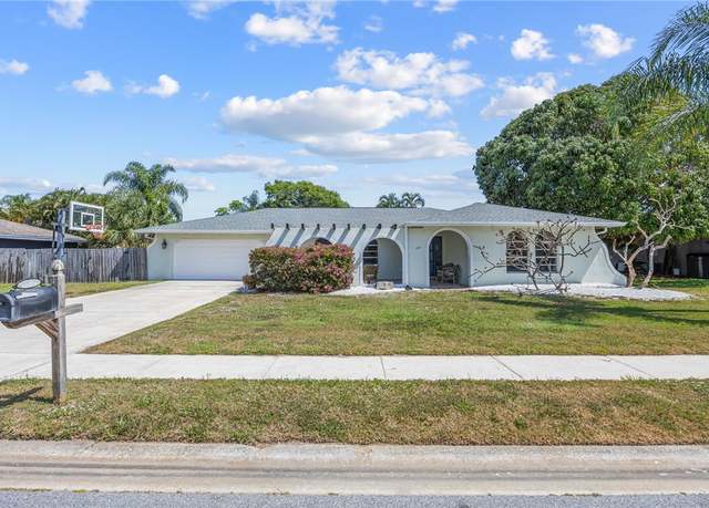 Property at 430 Rio Ln, Indialantic, FL 32903, 3 beds, 2 baths