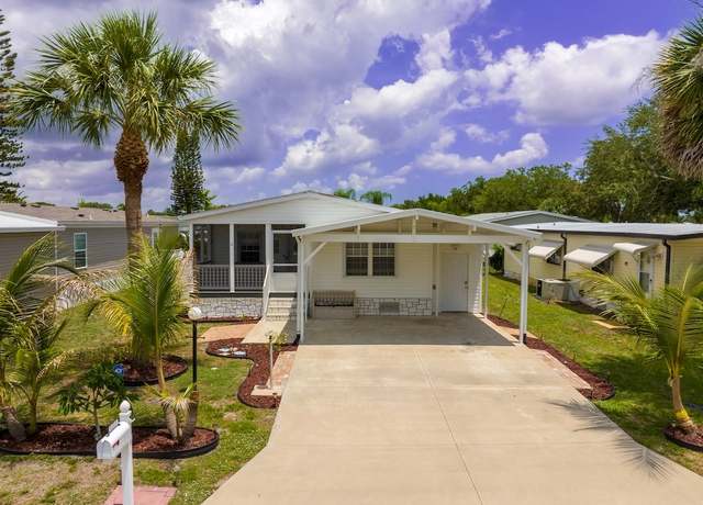 Property at 971 Laurel Cir, Sebastian, FL 32976, 3 beds, 2 baths