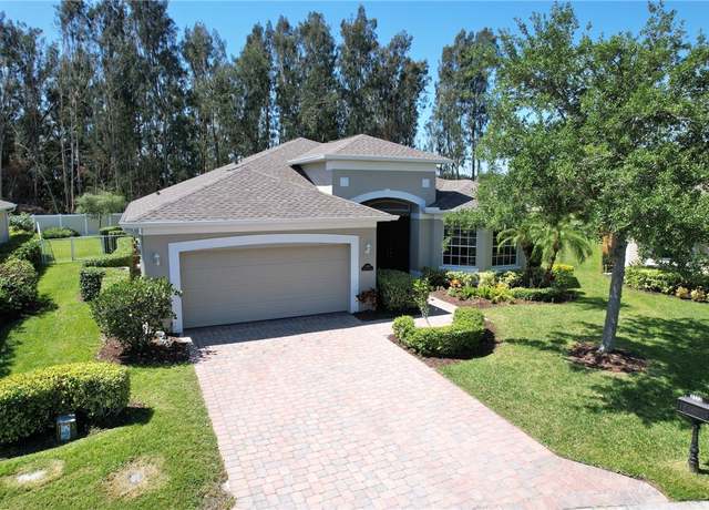 Property at 3113 Ashford Sq, Vero Beach, FL 32966, 4 beds, 2 baths