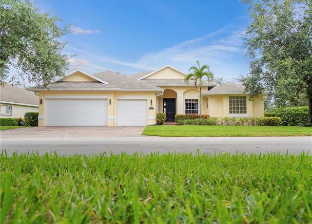 Property at 4100 Abington Woods Cir, Vero Beach, FL 32967, 4 beds, 5 baths