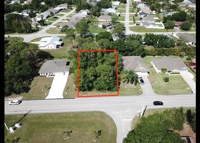 Property at 976 Roseland Rd, Sebastian, FL 32958