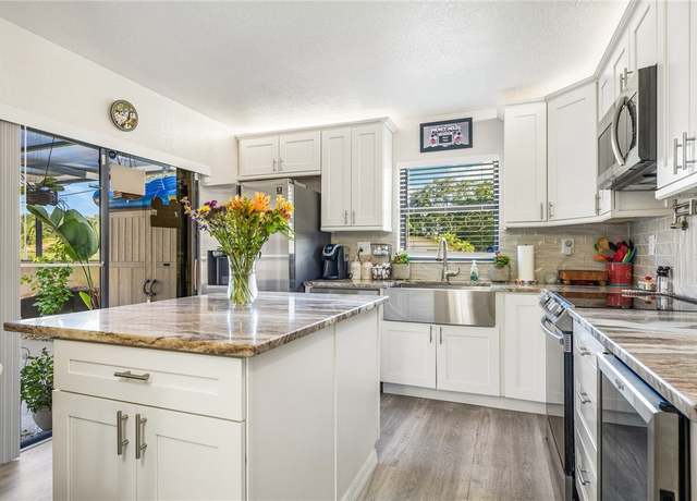 Property at 1458 N Lawnwood Cir Unit 29C, Fort Pierce, FL 34950, 2 beds, 1.5 baths