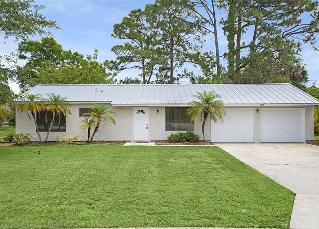 Property at 2136 20th Ave SW, Vero Beach, FL 32962, 3 beds, 1.5 baths