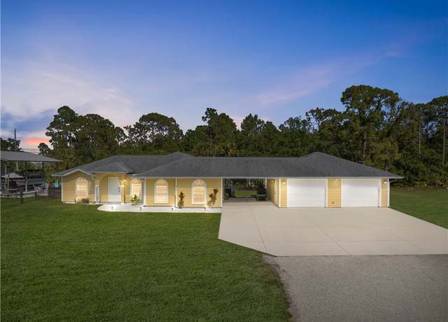 Property at 7976 96th Ave, Vero Beach, FL 32967, 3 beds, 2 baths