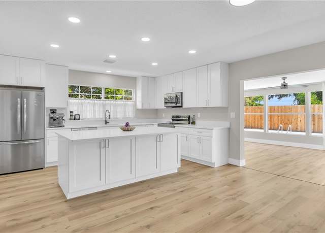 Property at 1336 42nd Ave, Vero Beach, FL 32960, 4 beds, 2 baths