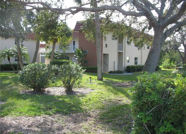 Property at 71 Royal Oak Ct #101, Vero Beach, FL 32962, 2 beds, 2 baths