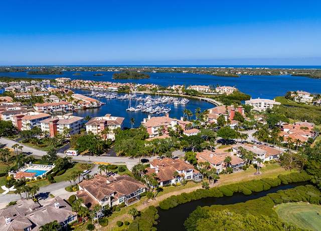 Property at 5235 W Harbor Village Dr, Vero Beach, FL 32967, 3 beds, 2.5 baths