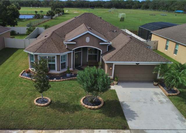 Property at 384 Sebastian Crossings Blvd, Sebastian, FL 32958, 4 beds, 3 baths