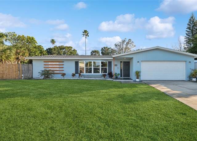 Property at 285 Coral Way W, Indialantic, FL 32903, 5 beds, 3 baths