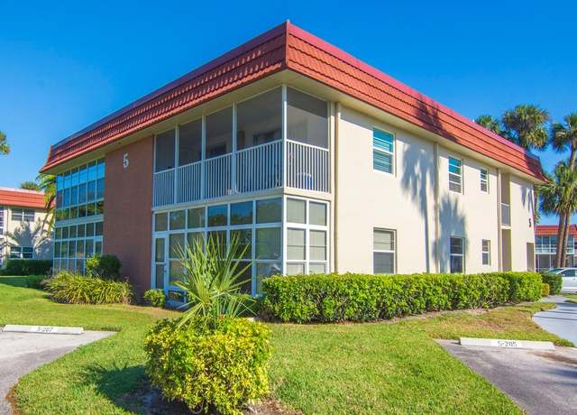 Property at 5 Vista Palm Ln #207, Vero Beach, FL 32962, 2 beds, 2 baths