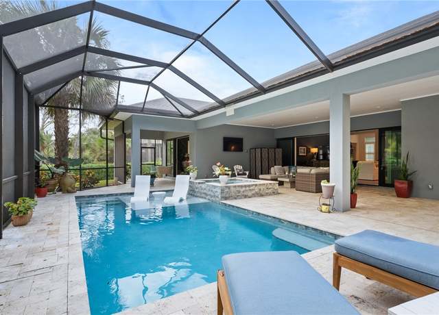 Property at 235 Oak Hammock Cir SW, Vero Beach, FL 32962, 3 beds, 3.5 baths