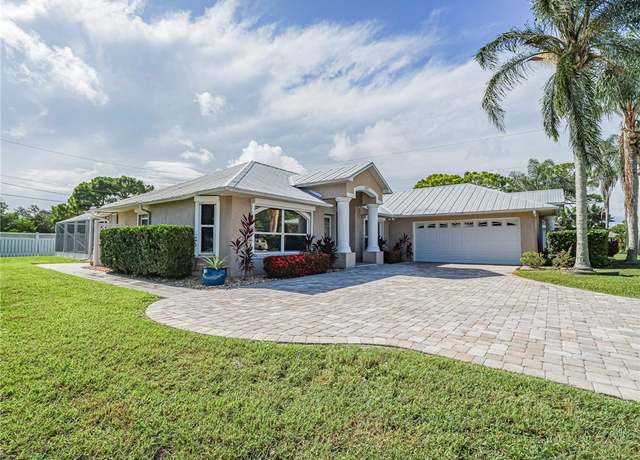 Property at 105 Day Dr, Sebastian, FL 32958, 3 beds, 2 baths