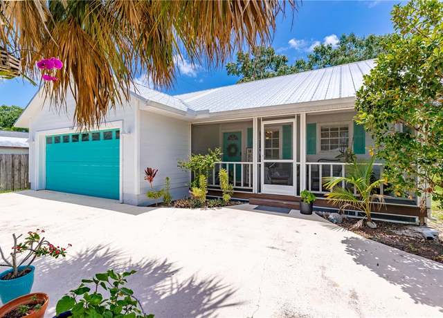 Property at 726 63rd Ave, Vero Beach, FL 32968, 3 beds, 2 baths
