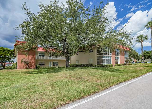 Property at 85 Crooked Tree Ln #107, Vero Beach, FL 32962, 2 beds, 2 baths