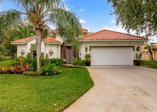 Property at 5857 Pine Ridge Cir, Vero Beach, FL 32967, 3 beds, 3.5 baths