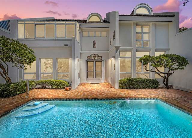 Property at 8363 Baytree Dr #8363, Vero Beach, FL 32963, 2 beds, 2 baths