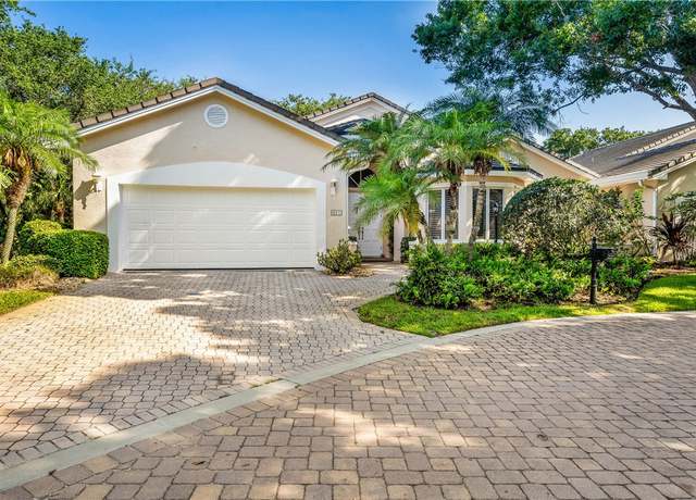 Property at 451 N Peppertree Dr, Vero Beach, FL 32963, 3 beds, 2 baths