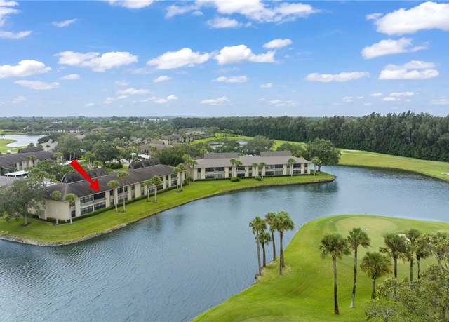 Property at 21 Plantation Dr #205, Vero Beach, FL 32966, 2 beds, 2 baths