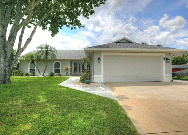 Property at 834 George St, Sebastian, FL 32958, 3 beds, 2 baths