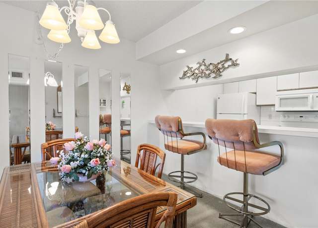 Property at 3 Plantation Dr #202, Vero Beach, FL 32966, 1 bed, 1 bath